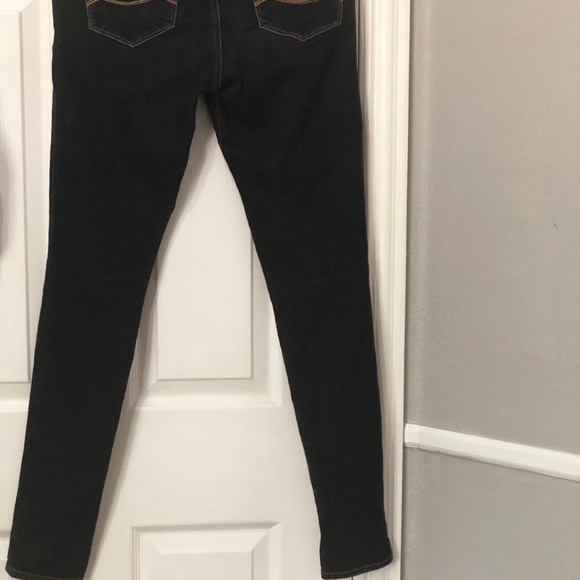 abercrombie and fitch jeans DONATING ON 7/1 - Picture 3 of 3